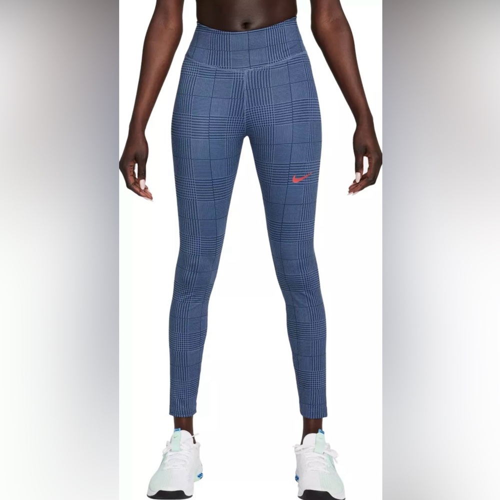 Nike Luxe 7/8 mid-rise legging